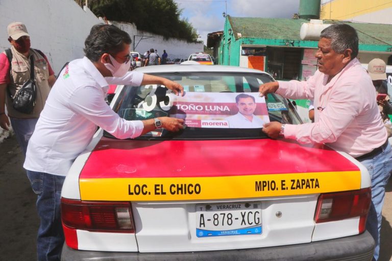Taxistas avalan proyecto de trabajo de Toño Luna