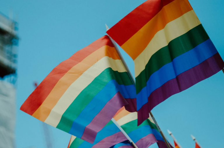 Congreso de Carolina del Norte ratifica varias leyes contra personas trans