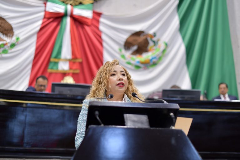 Desde Veracruz, Diputada exige justicia para la saxofonista María Elena Ríos