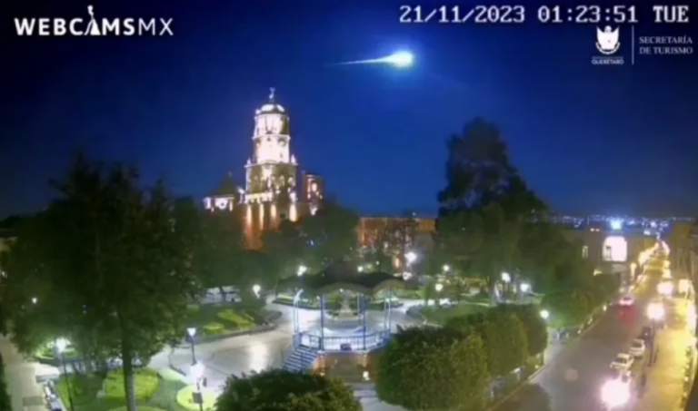 #Video Meteorito cruzó el cielo de la zona centro de México